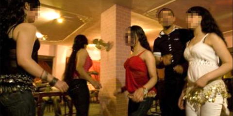 العاصمة : الاطاحة بأكبر شبكات الدعارة من بينهم عون أمن